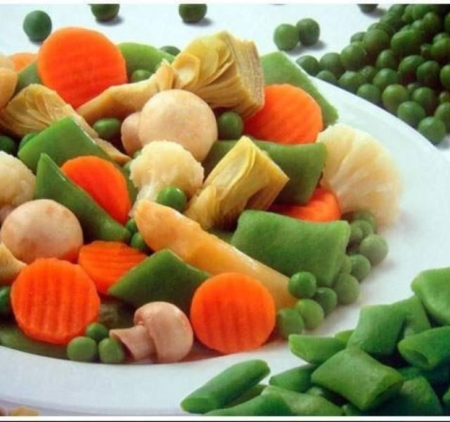 verduras en un plato